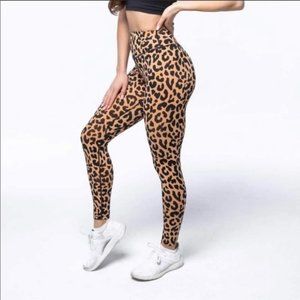 King Cheetah Leggings - NWOT